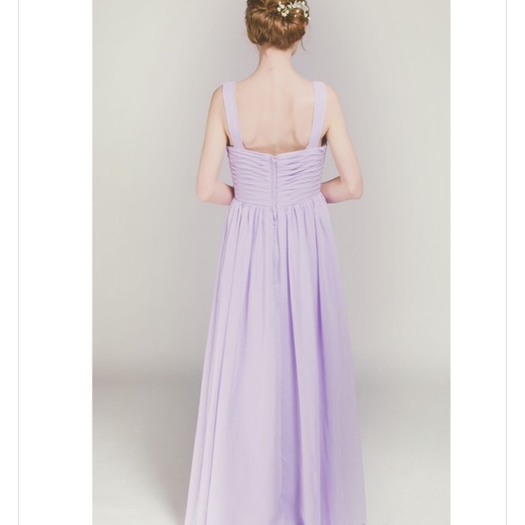 Tulle & Chantilly Bridesmaid or Prom Formal Dress - Picture 7 of 8